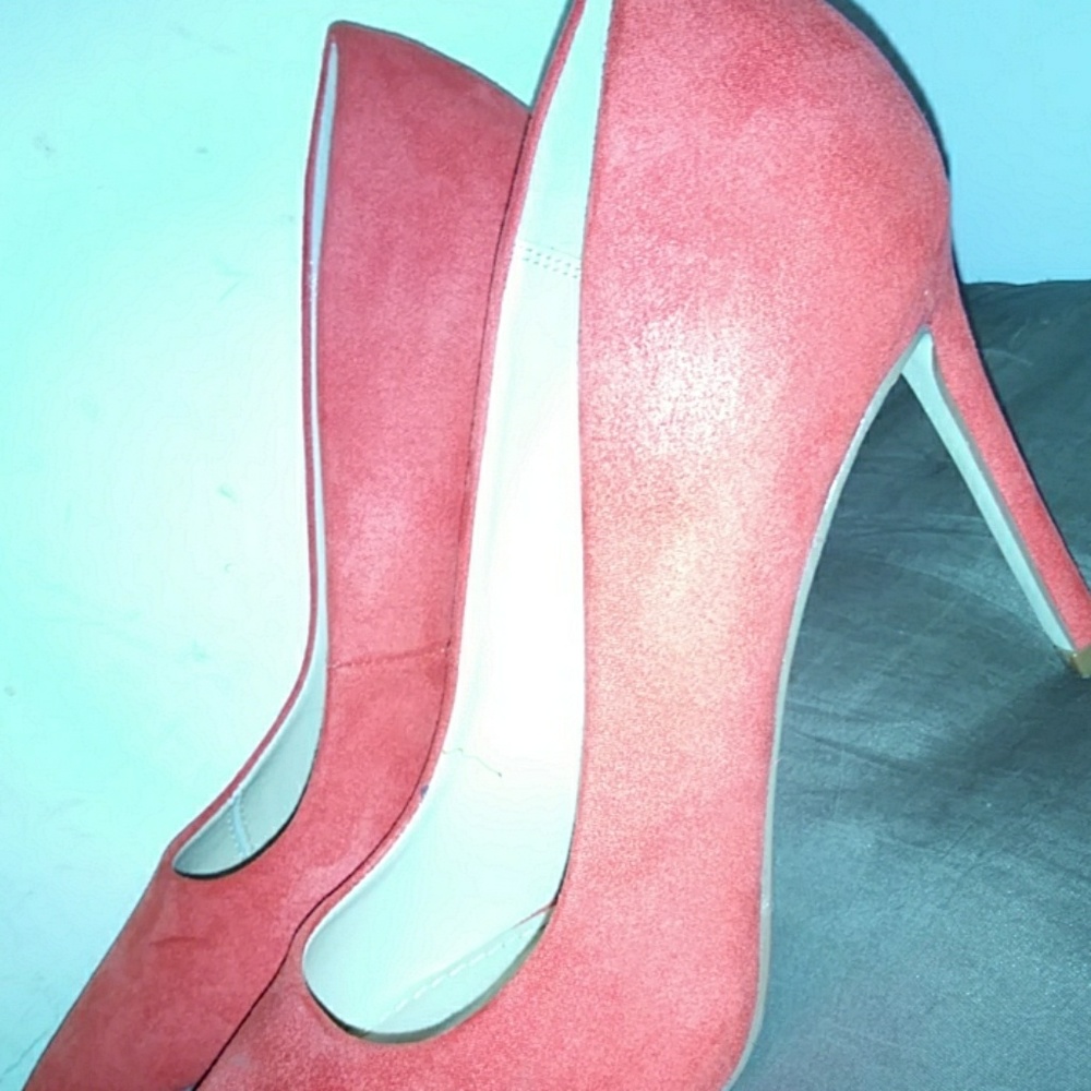 High heels - Picture 8 of 8